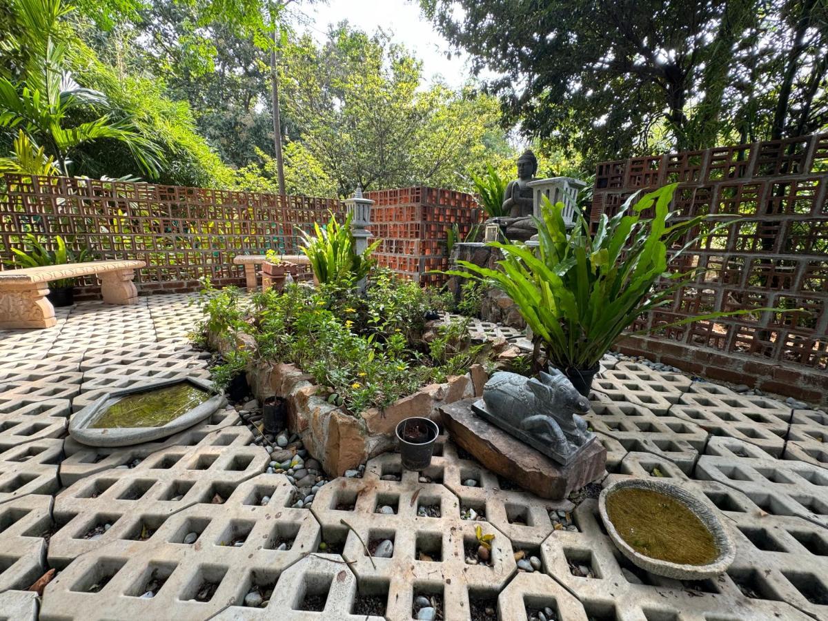 Chikoo Farm Inn Bangalore Luaran gambar